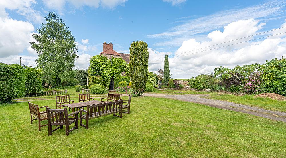 Navenby LINCOLNSHIRE