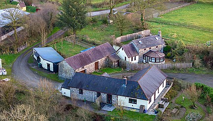 Dihewyd CEREDIGION